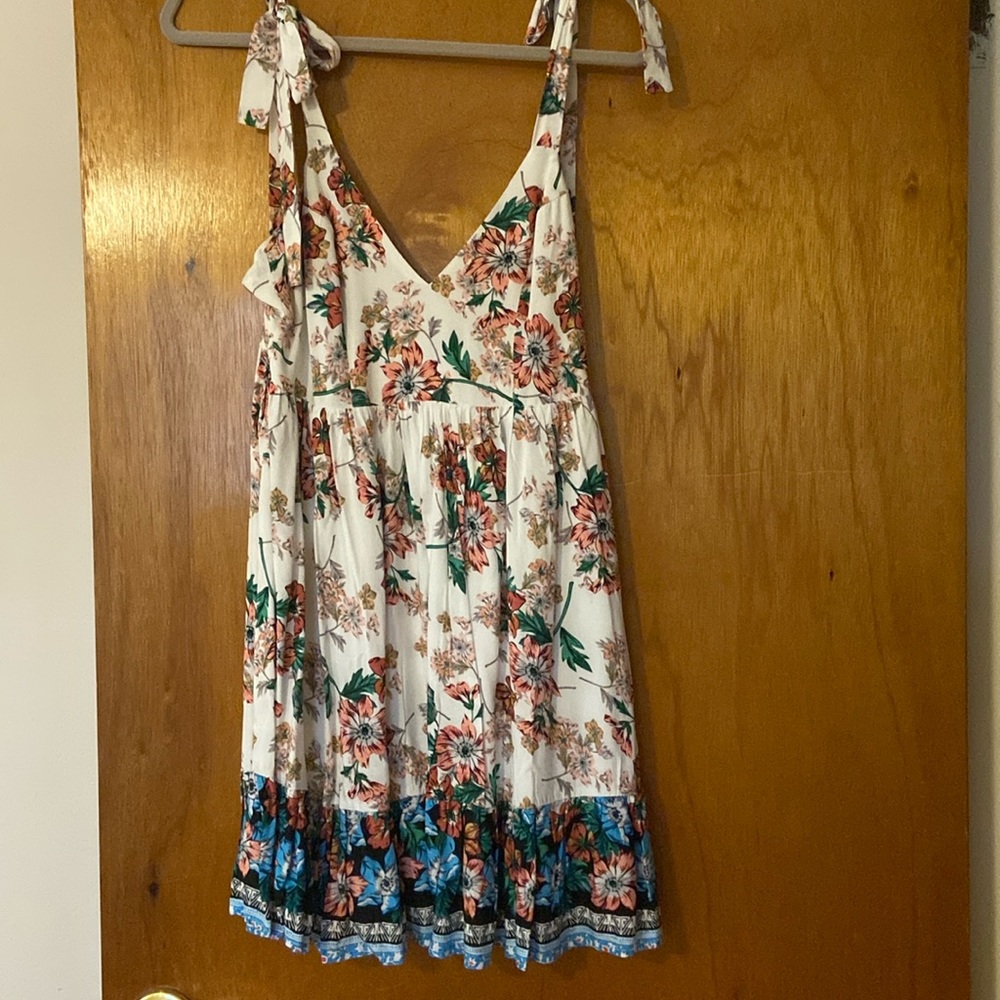 Lulus white tie strap dress